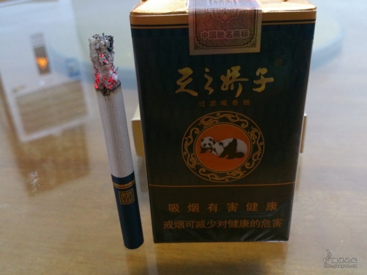 时尚盛宴的幕后故事