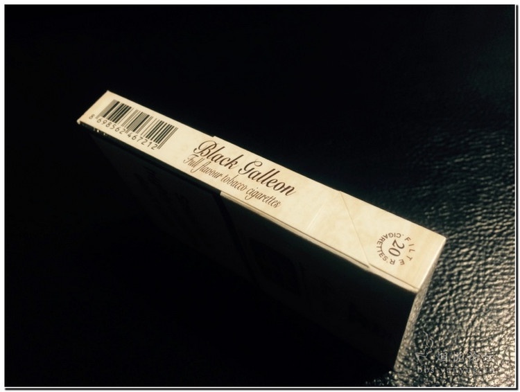 朝鲜黑帆船一款酸甜苦辣咸口感集一身的怪味烟!