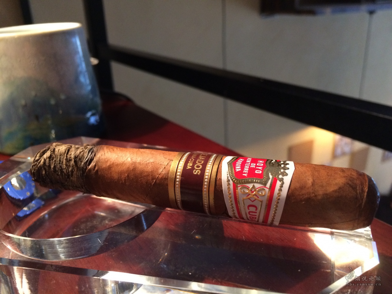 品吸:hoyo de monterrey hermosos no.