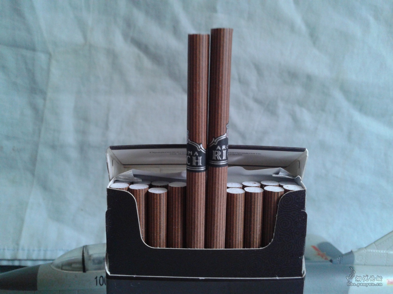 雪茄型细支香烟图片