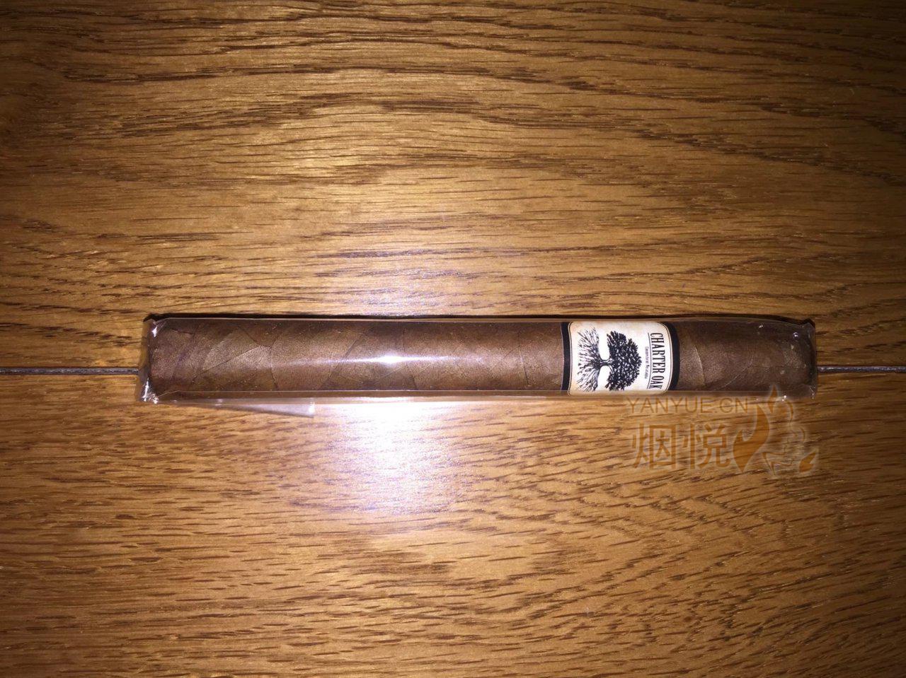 Foundation Charter Oak Habano Petite Corona 