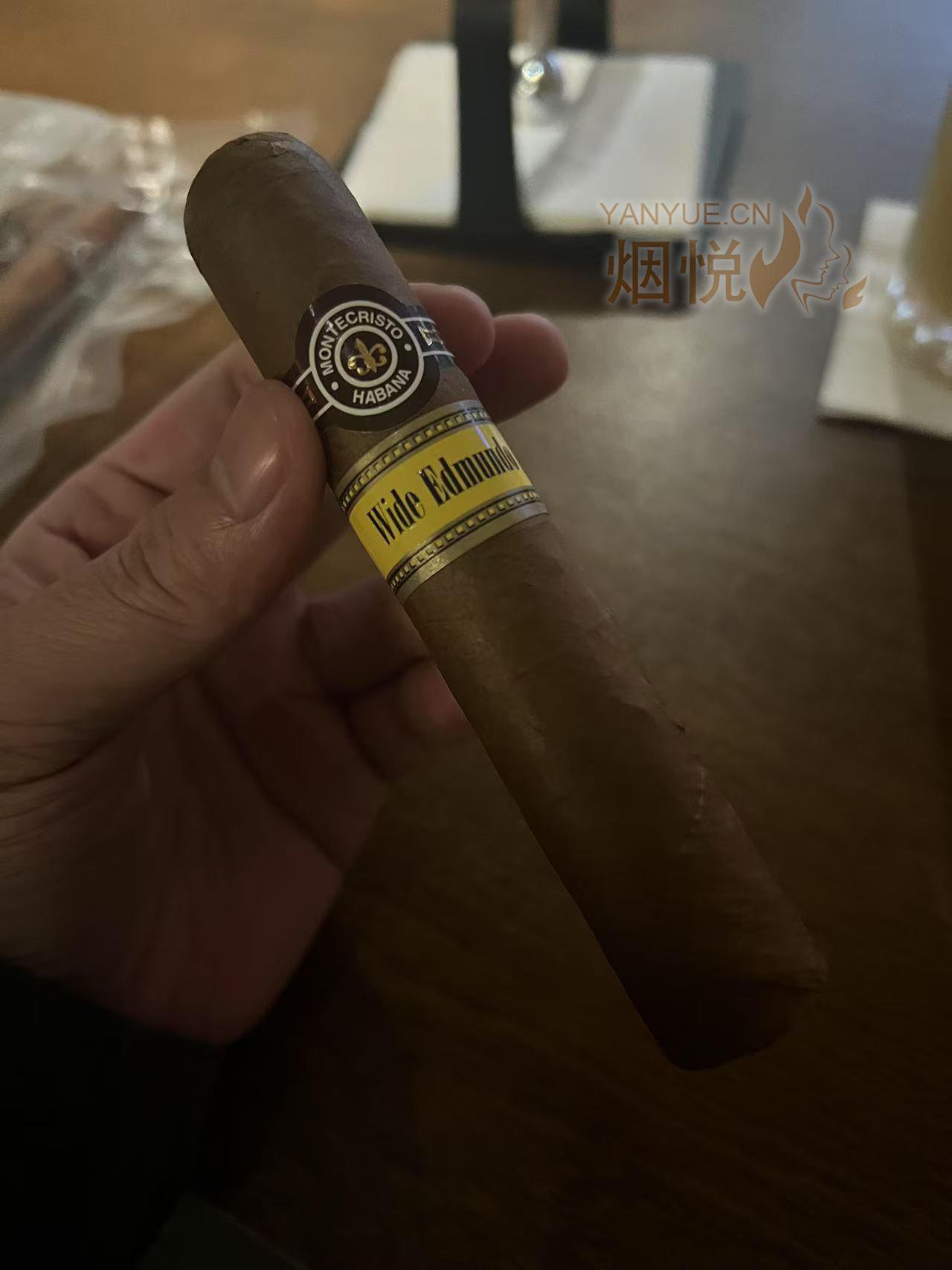 中看不中用系列——Montecristo Wide Edmundo 蒙特宽艾蒙多 - 雪茄交流 - 烟悦网论坛