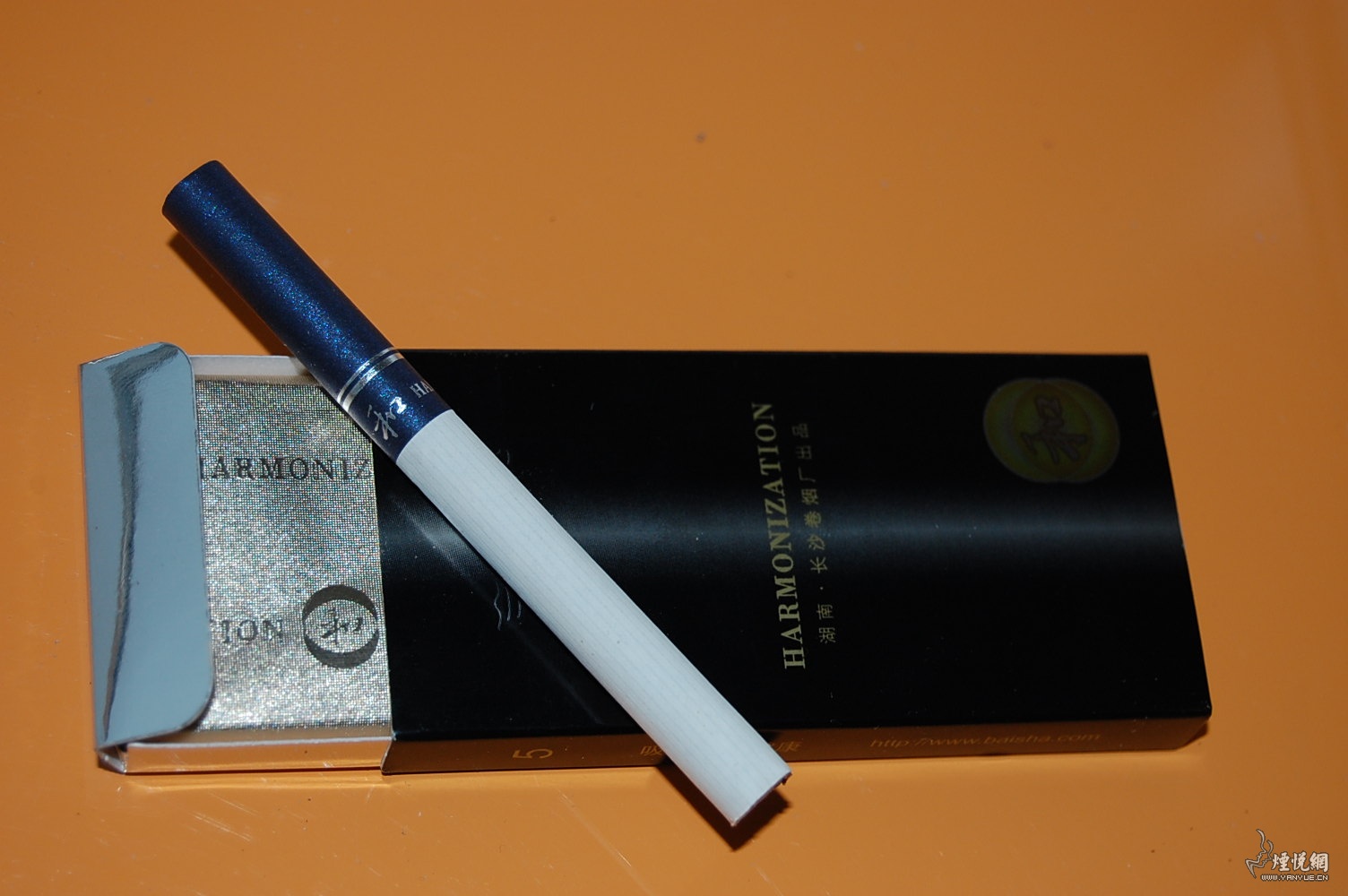 白沙——黑和(试吸装) - 香烟漫谈 - 烟悦网论坛