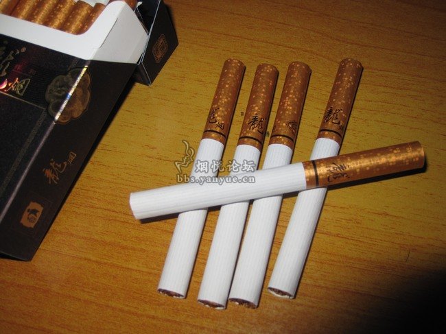 “龙的传人抽龙烟”--龙烟祥和 - 香烟品鉴 - 烟悦网论坛