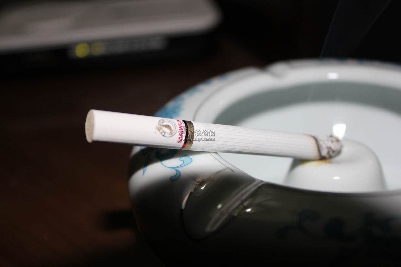 韩国烟 蔘云 sam wun 白色包装 12mg - 香烟漫谈 - 烟悦网论坛