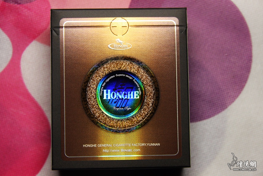 昔日的"奔牛"---红河(扁盒精品)