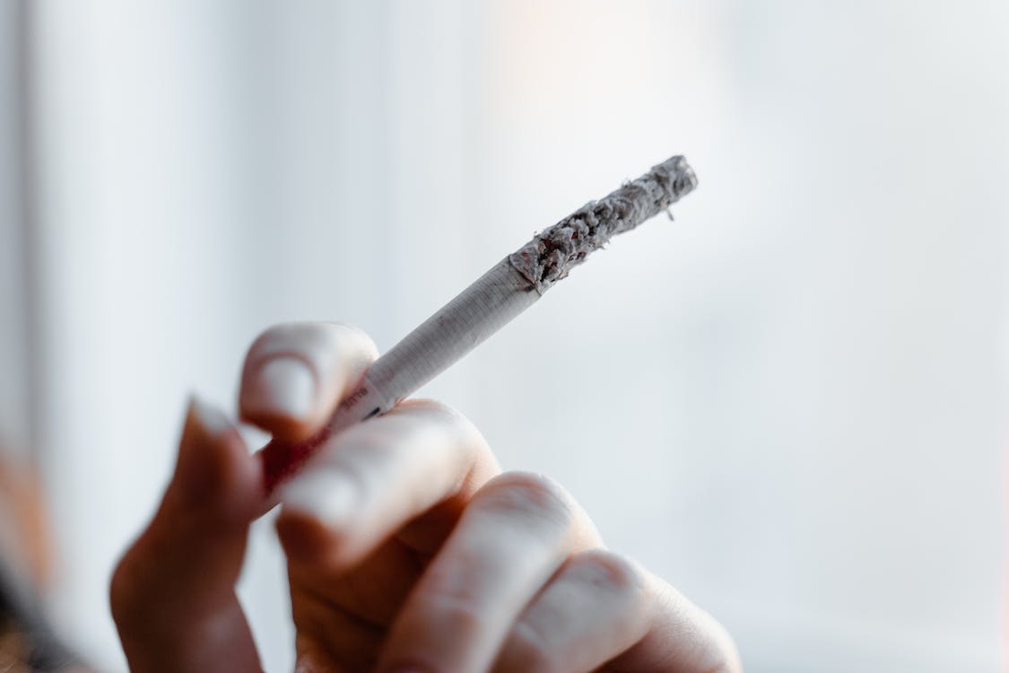 这样发烟事情就成功了一大半！ [视点-烟悦网]