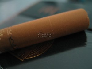 头回见5元档带激光打孔的。上图。图少了点，见谅。这么便宜的烟竟然带激光孔减焦。有...[话题-烟悦网]