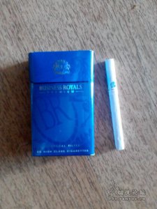 bipolar and cigarettes Cellular-level Interactions of Smoking, Nicotine and the