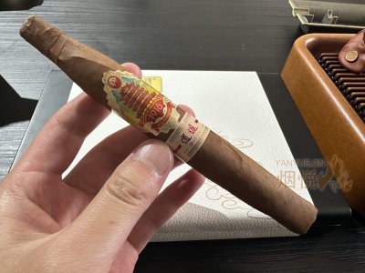 黄鹤楼(逍遥天地) 雪茄正品价格表，真伪鉴别口感评测各地价格多少钱 [雪茄信息-烟悦网]