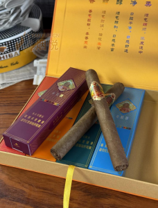 黄鹤楼(炫彩) 雪茄正品价格表，真伪鉴别口感评测各地价格多少钱 [雪茄信息-烟悦网]
